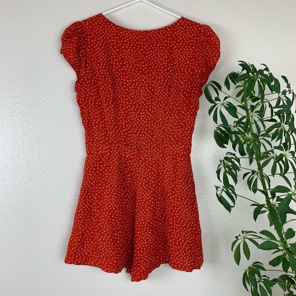 Urban Outfitters romper - Picture 2 of 5